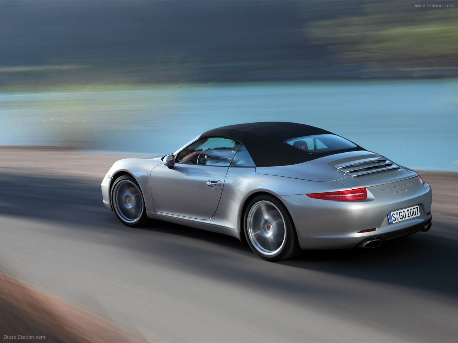 Porsche 911 Carrera Cabriolet 2012