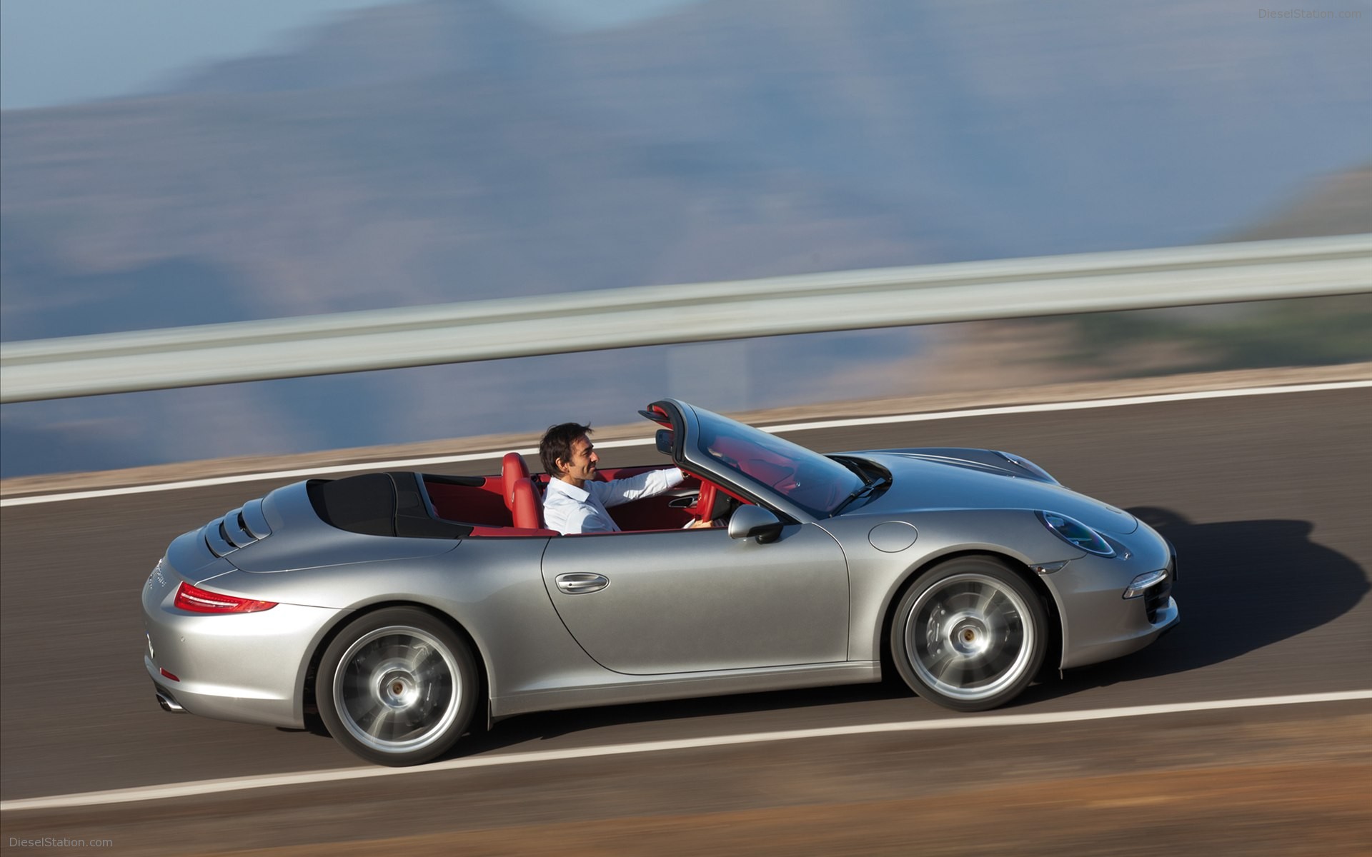 Porsche 911 Carrera Cabriolet 2012