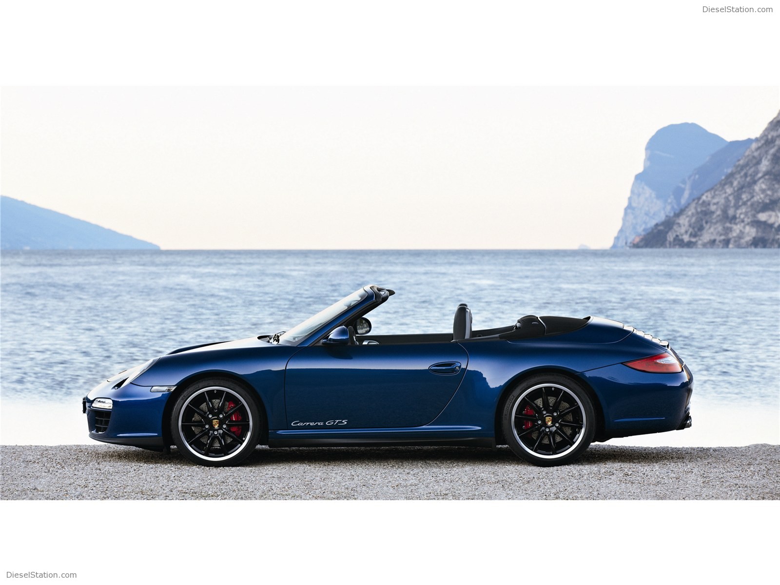 Porsche 911 Carrera GTS 2011