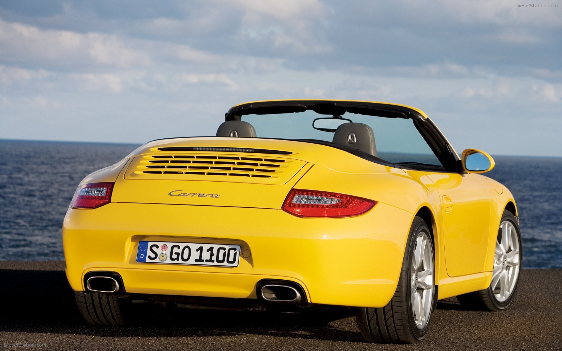 Porsche 911 Carrera and Carrera S