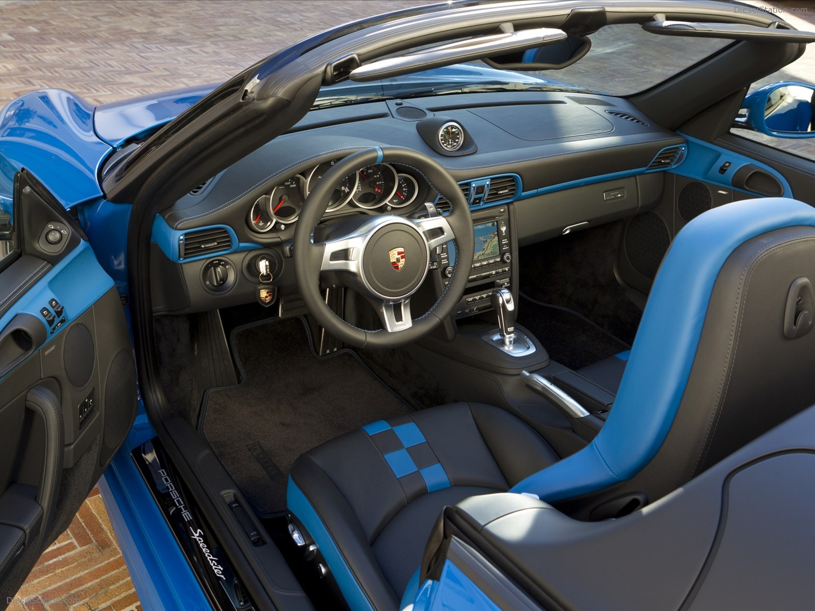 Porsche 911 Carrera Speedster 2011