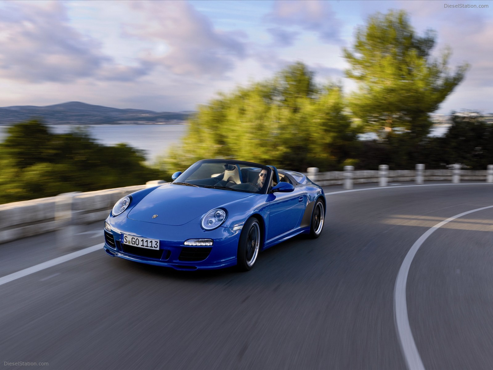 Porsche 911 Carrera Speedster 2011