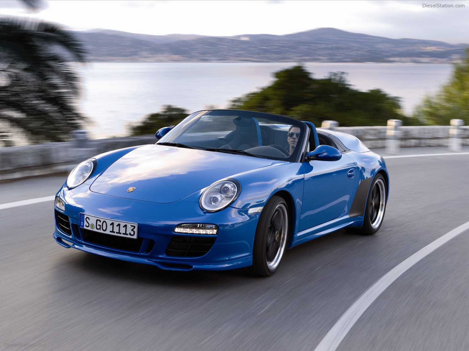 Porsche 911 Carrera Speedster 2011