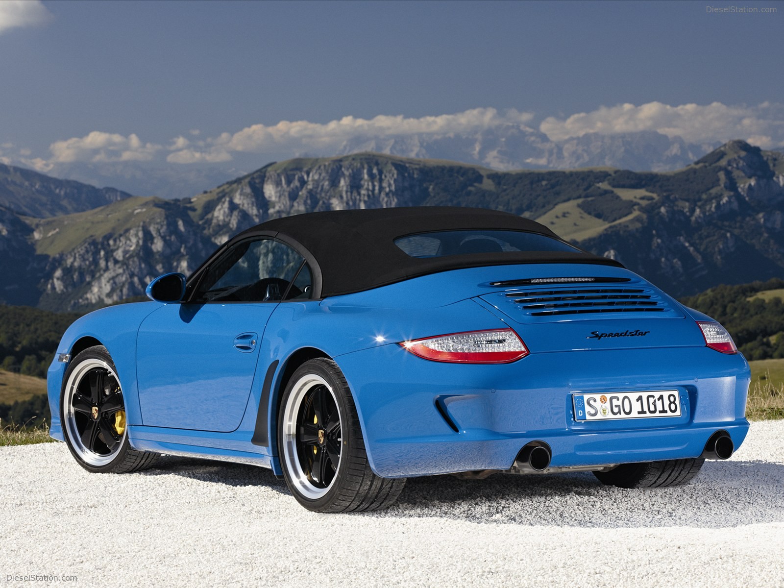 Porsche 911 Carrera Speedster 2011