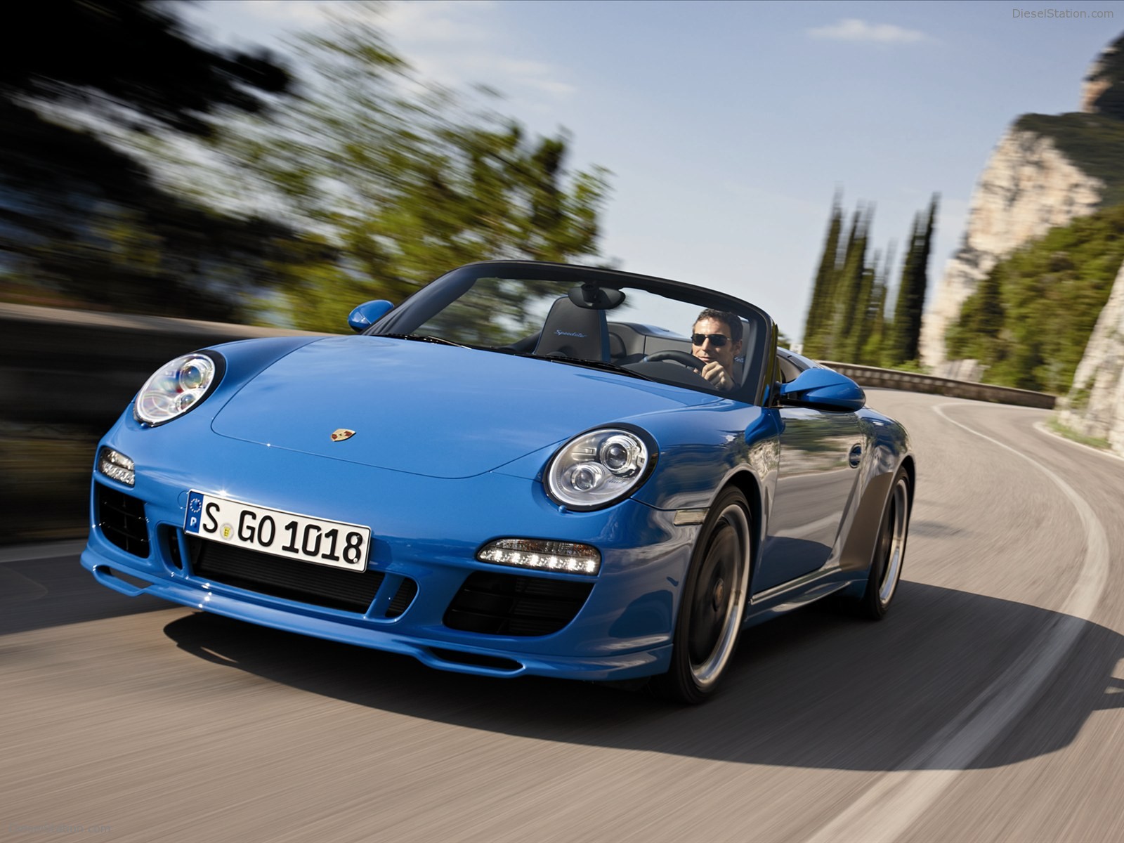 Porsche 911 Carrera Speedster 2011