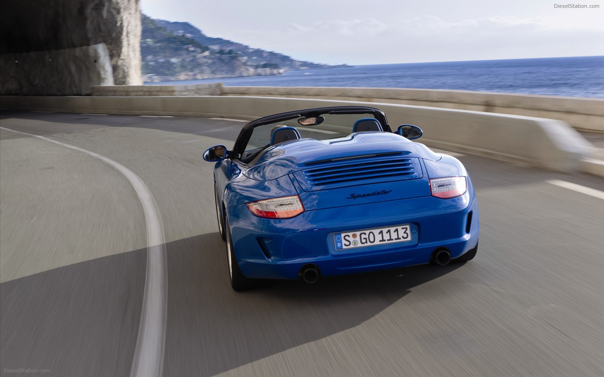 Porsche 911 Carrera Speedster 2011