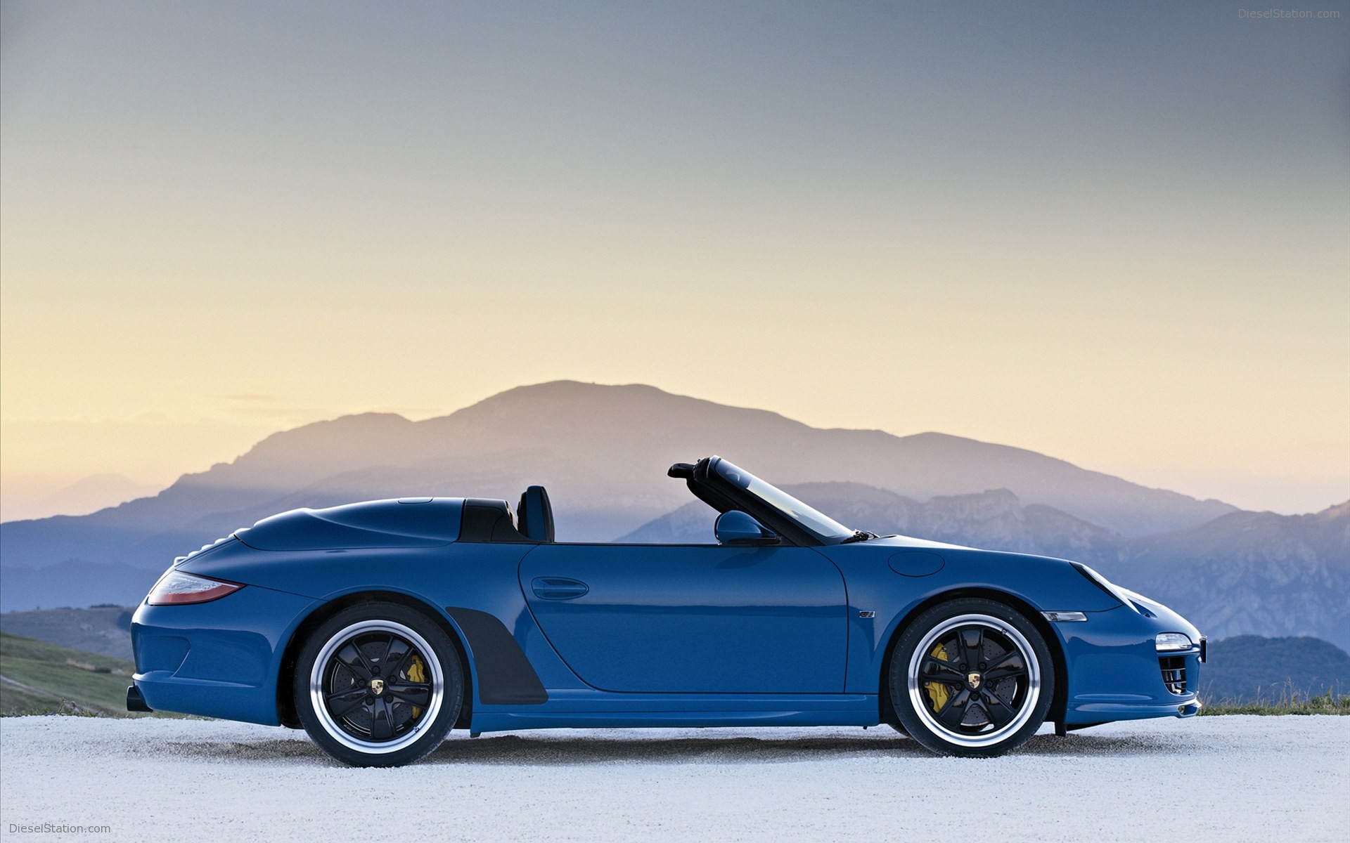 Porsche 911 Carrera Speedster 2011