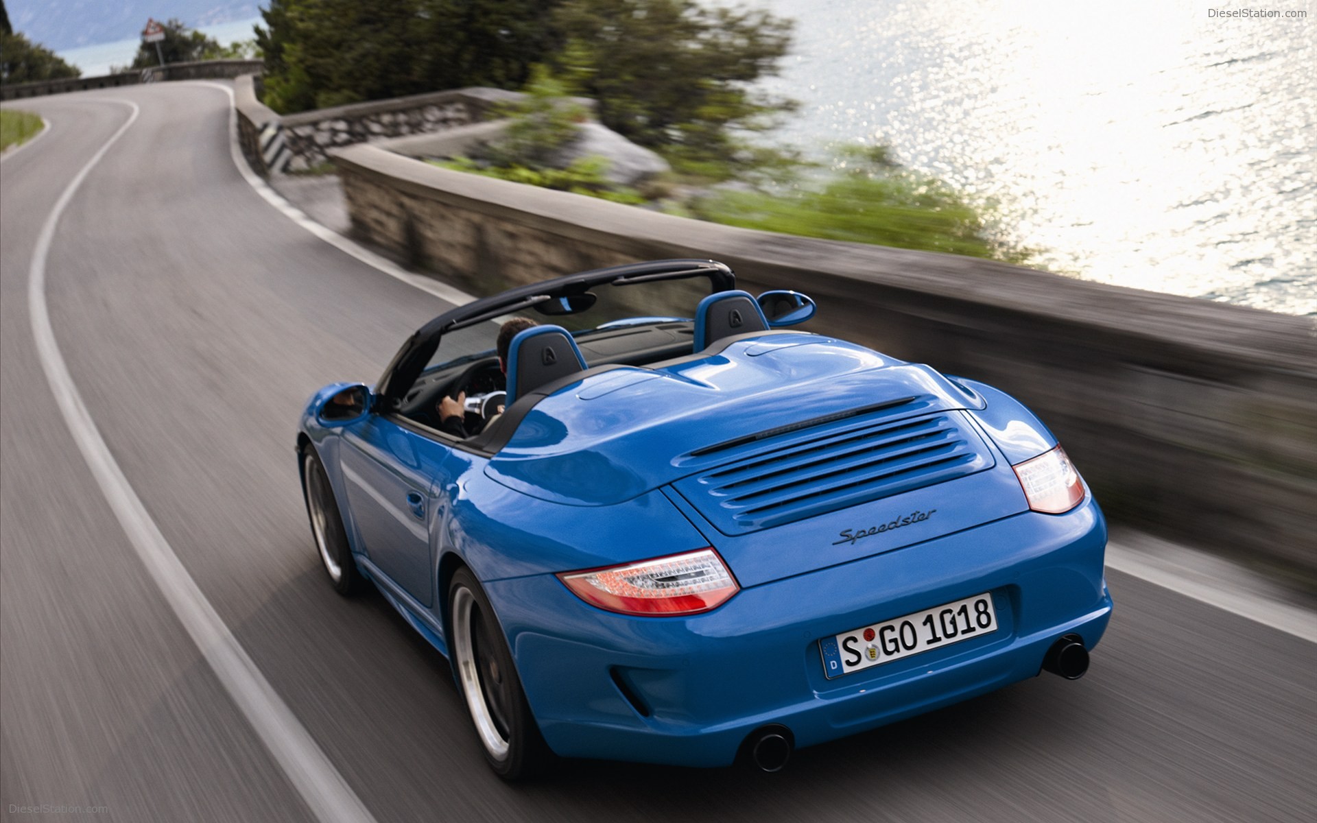 Porsche 911 Carrera Speedster 2011