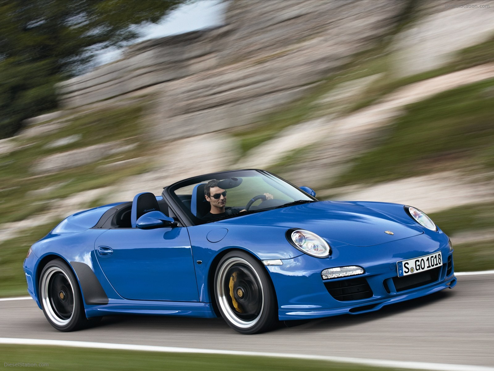 Porsche 911 Carrera Speedster 2011