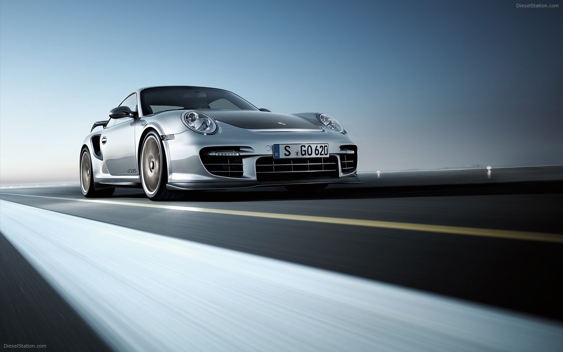 Porsche 911 GT2 RS