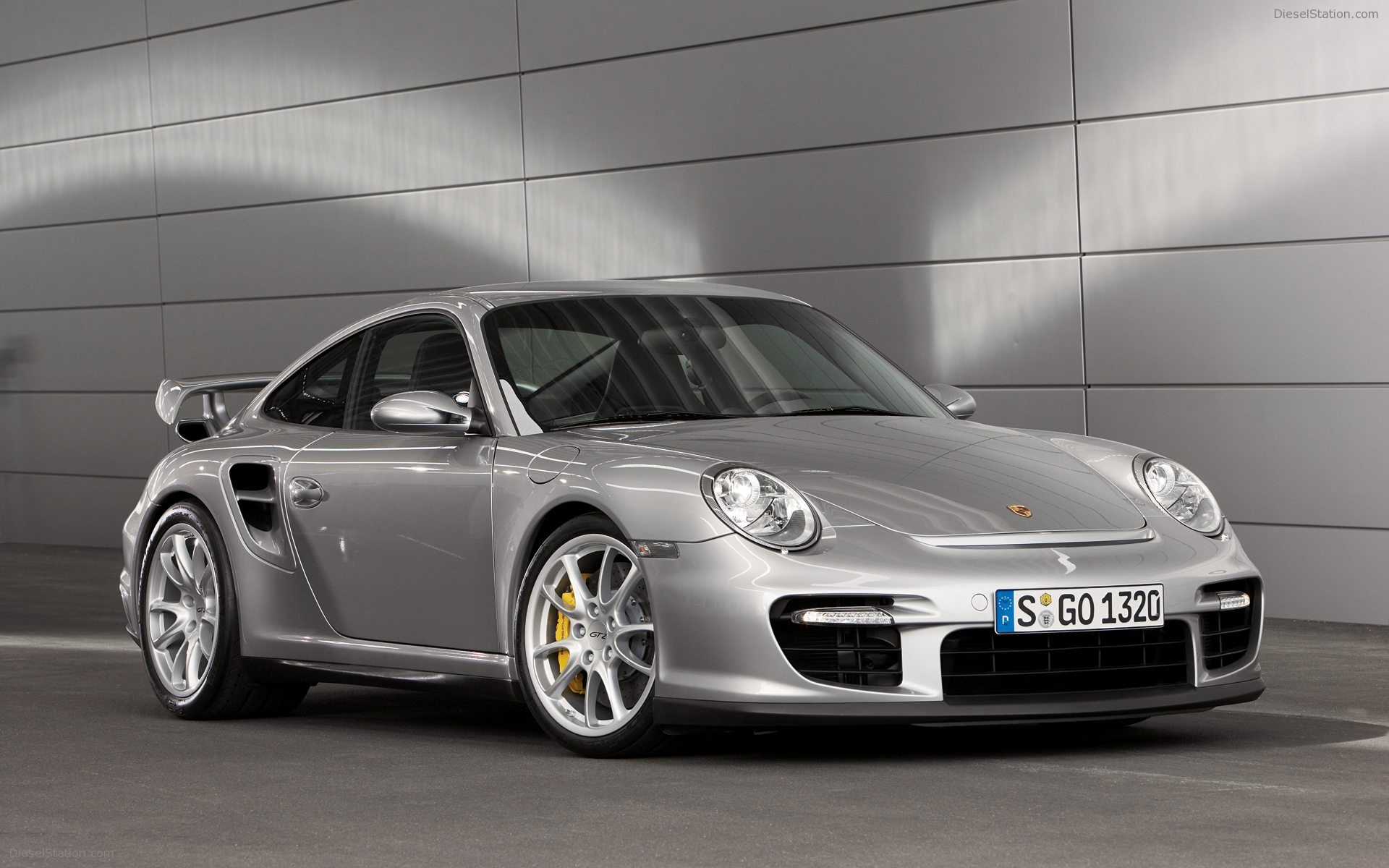 Porsche 911 GT2