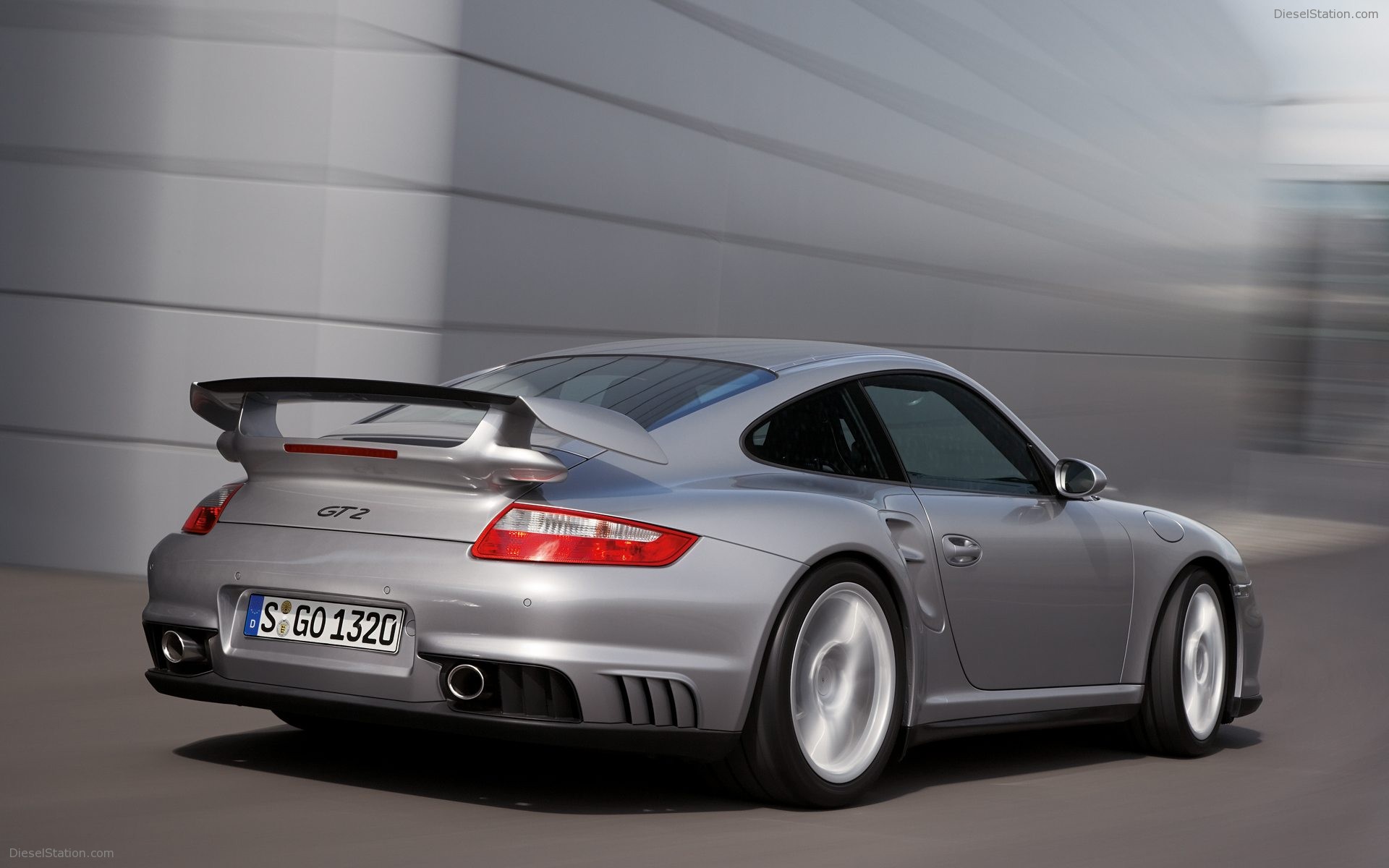 Porsche 911 GT2