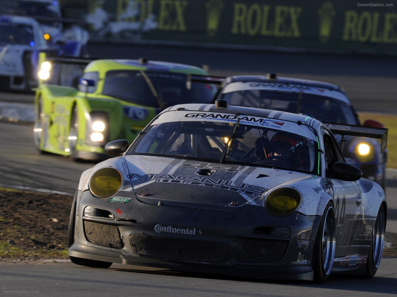 Porsche 911 GT3 Nails the Daytona 24 Hr 2012