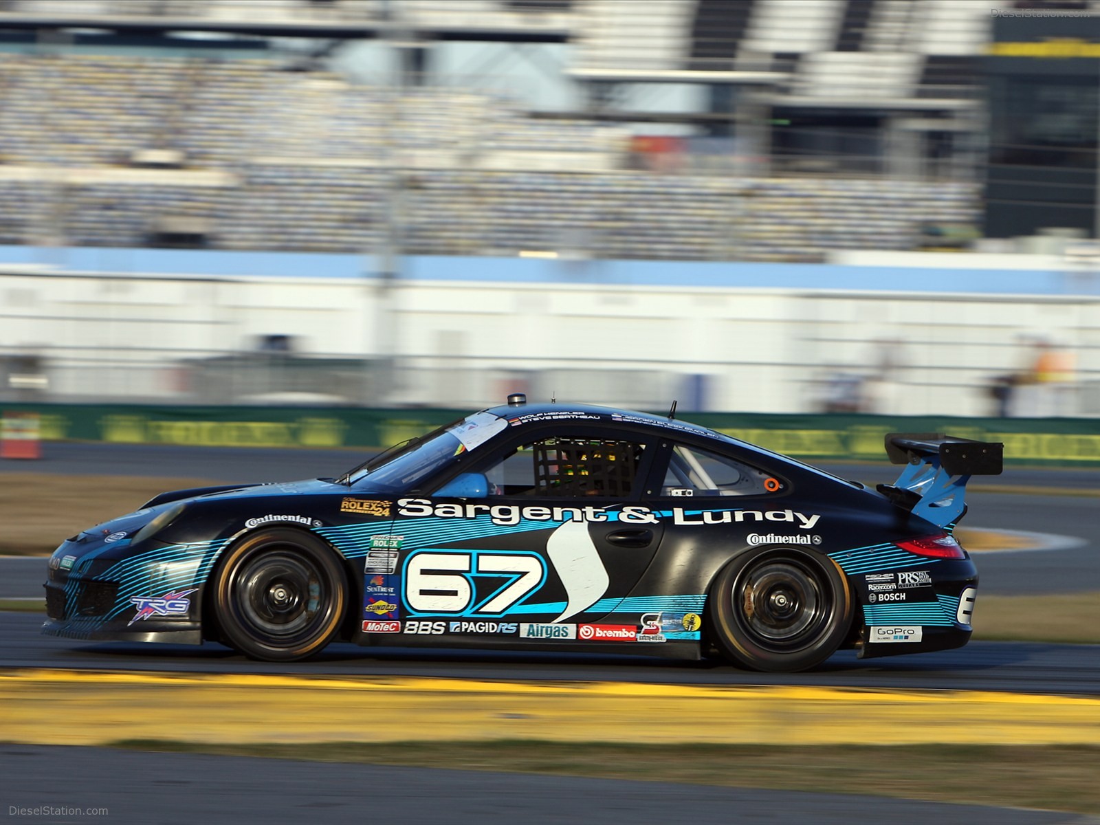 Porsche 911 GT3 Nails the Daytona 24 Hr 2012 Porsche 911 GT3 Nails the Daytona 24 Hr 2012