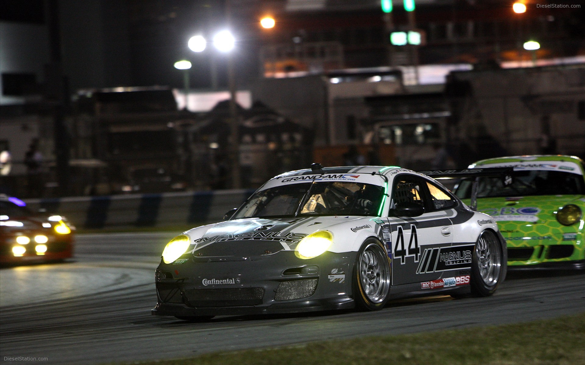 Porsche 911 GT3 Nails the Daytona 24 Hr 2012 Porsche 911 GT3 Nails the Daytona 24 Hr 2012
