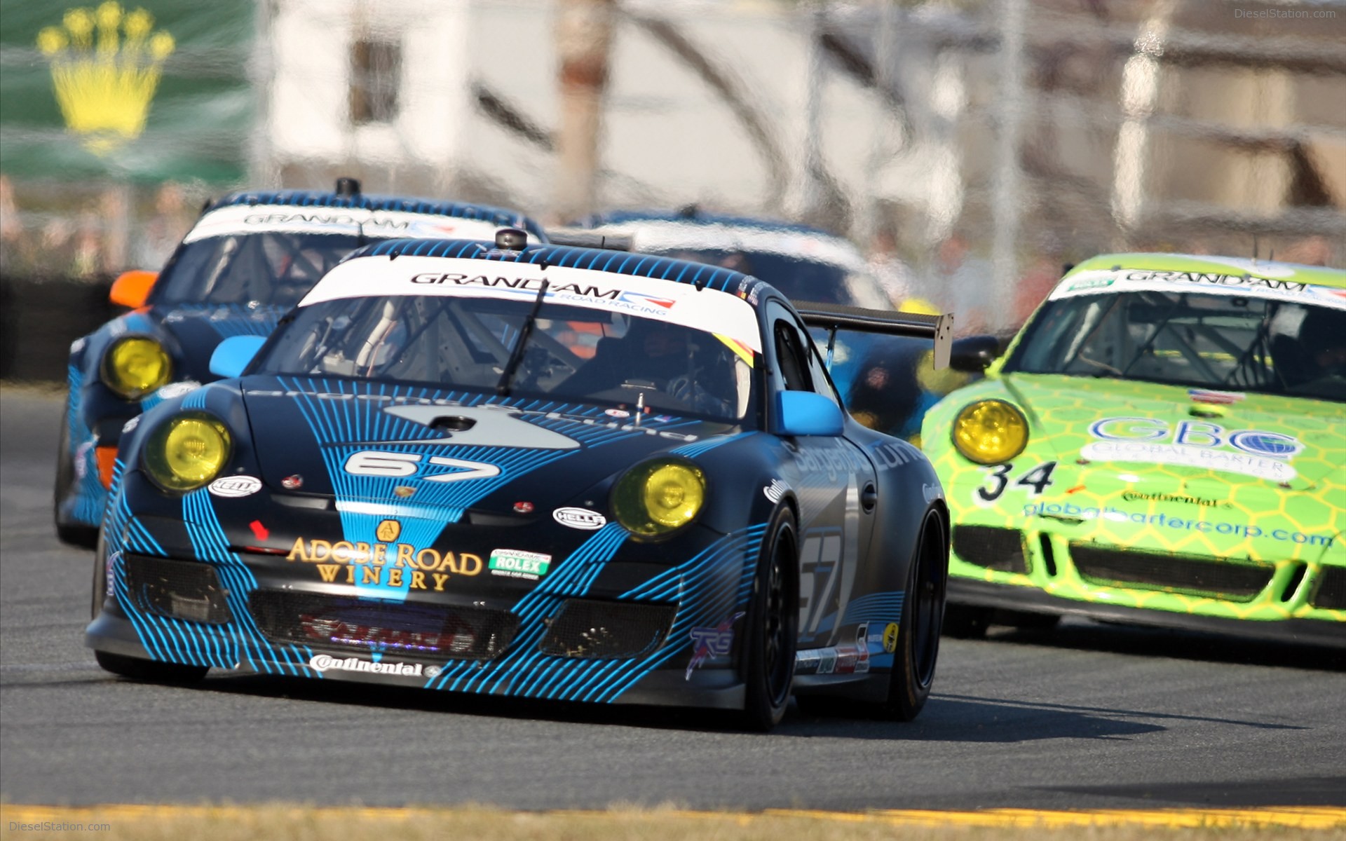 Porsche 911 GT3 Nails the Daytona 24 Hr 2012