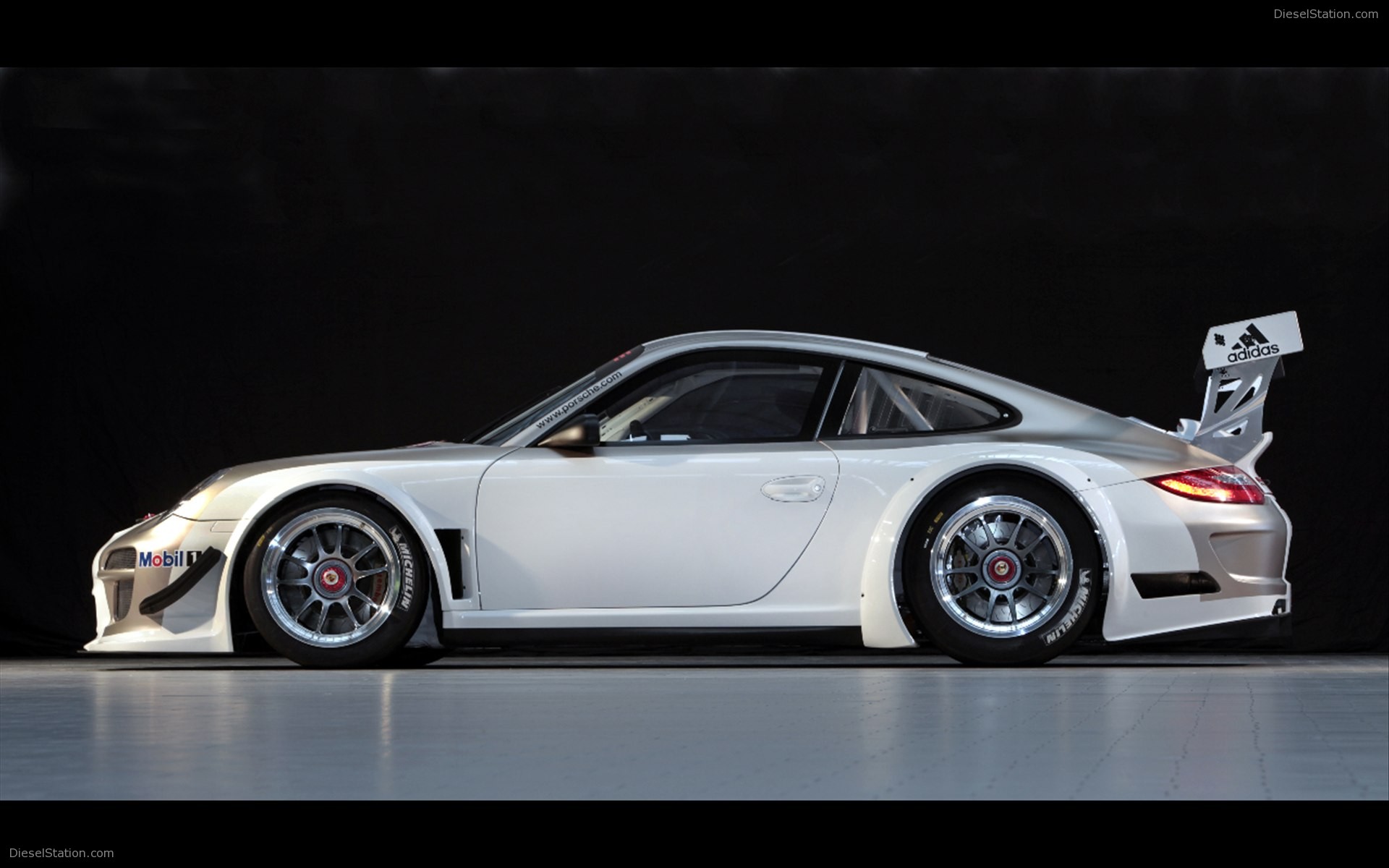 Porsche 911 GT3 R 2012