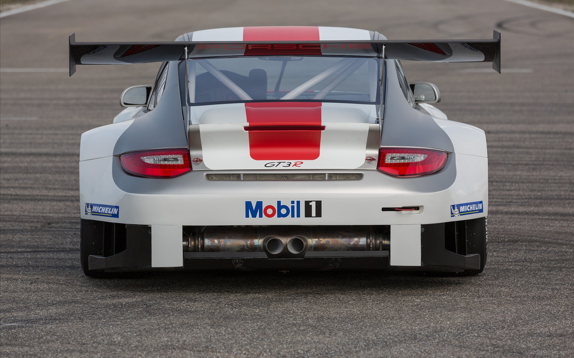 Porsche 911 GT3 R 2013
