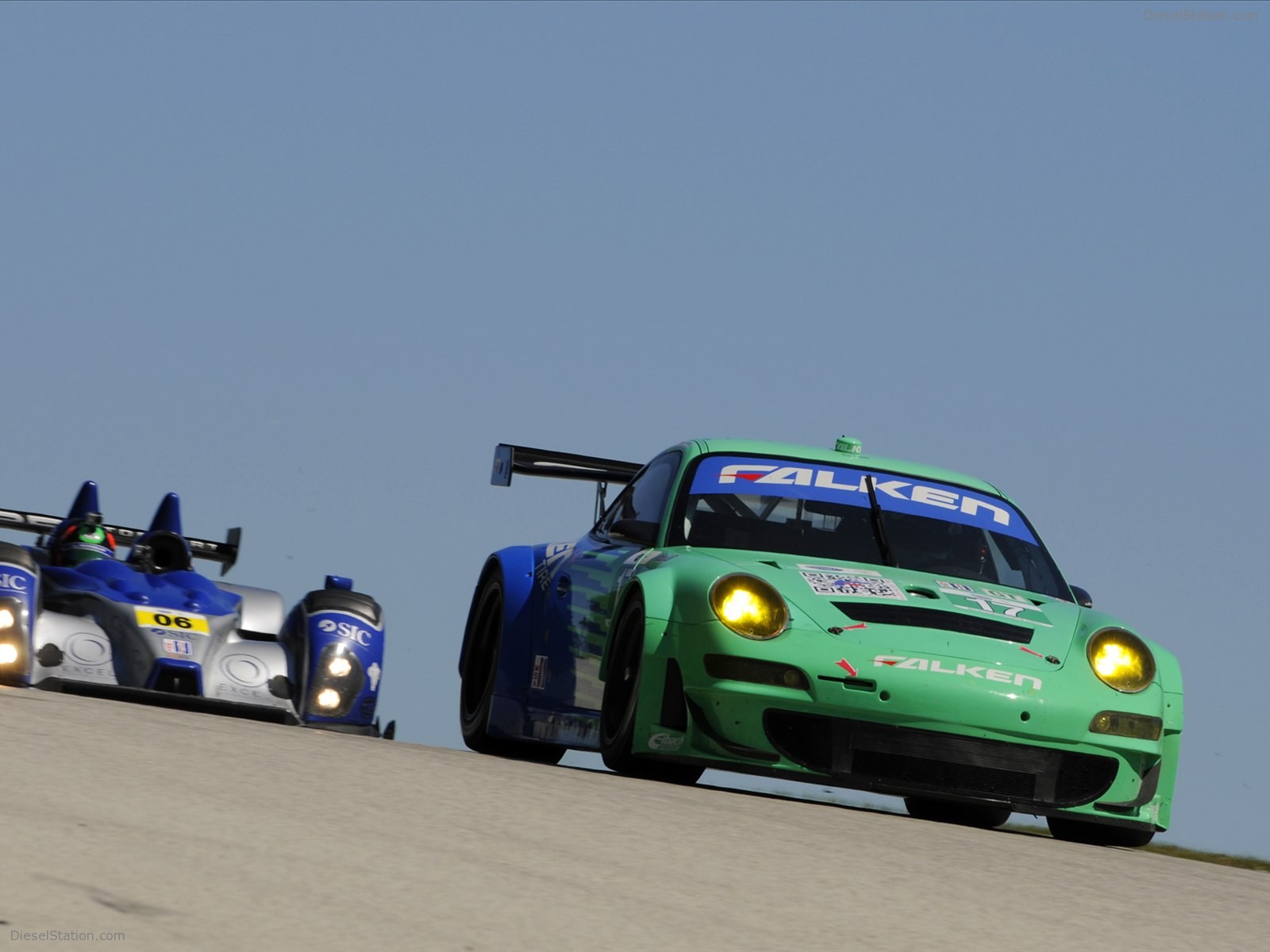 Porsche 911 GT3 RSR - Flying Lizard Motorsports 2011 Porsche 911 GT3 RSR - Flying Lizard Motorsports 2011