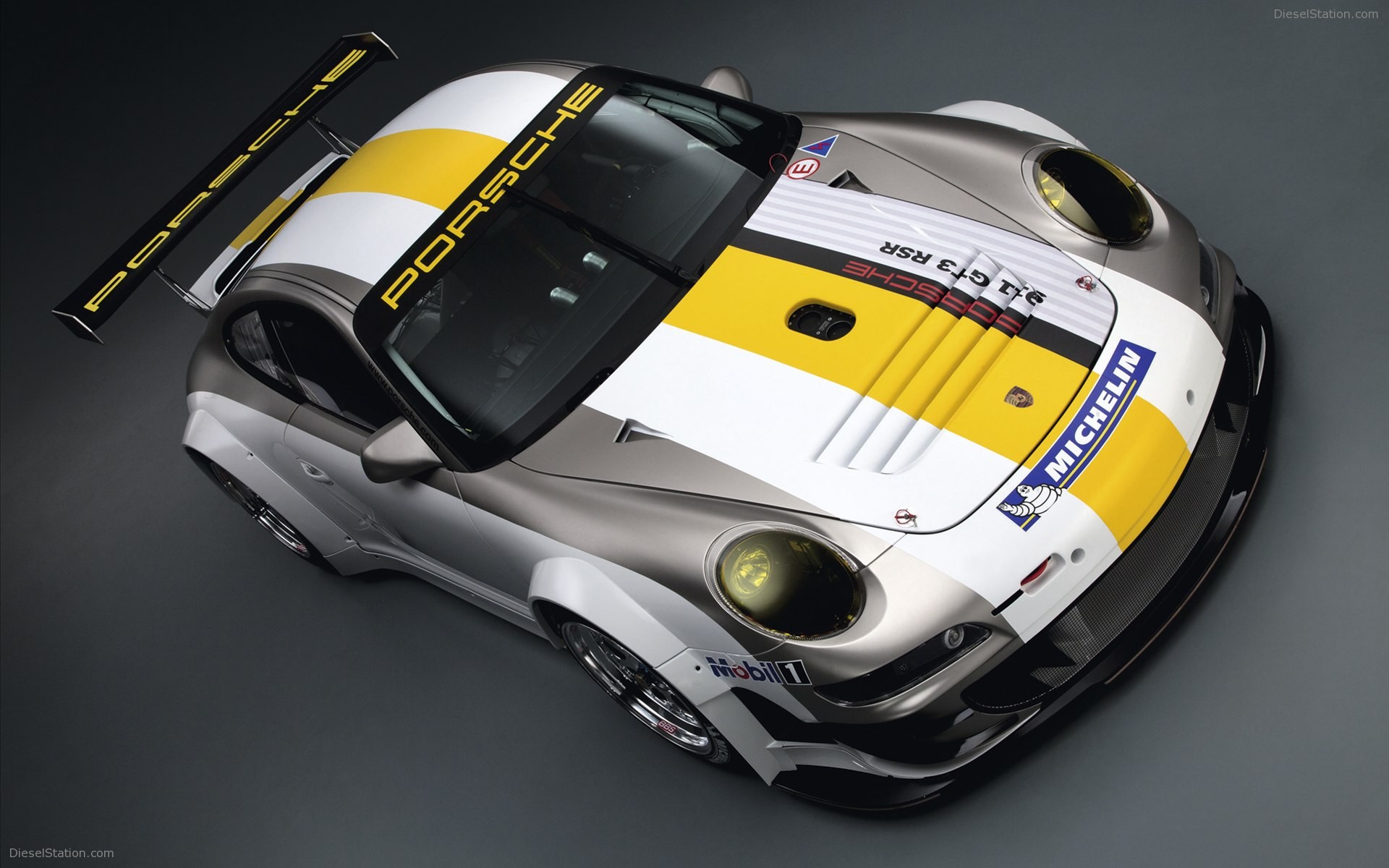 Porsche 911 GT3 RSR 2011