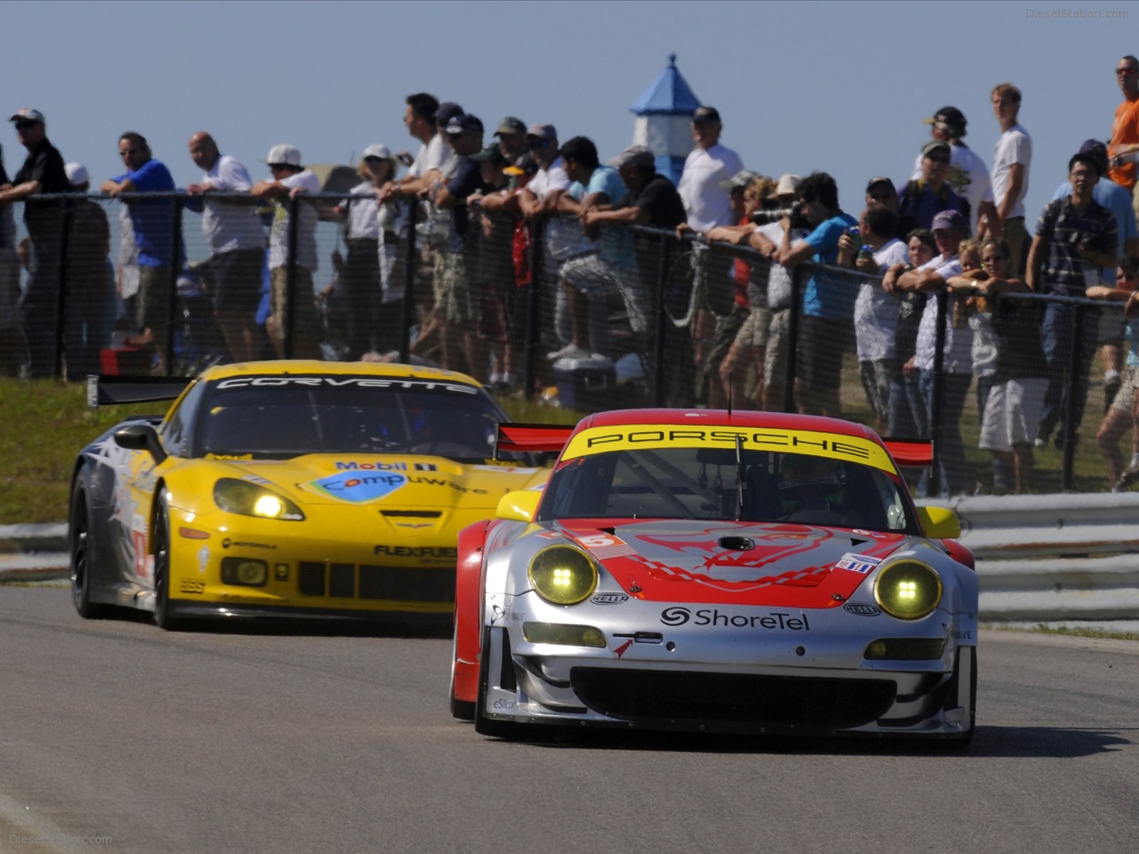 Porsche 911 GT3 R Hybrid at American Le Mans 2010 Porsche 911 GT3 R Hybrid at American Le Mans 2010