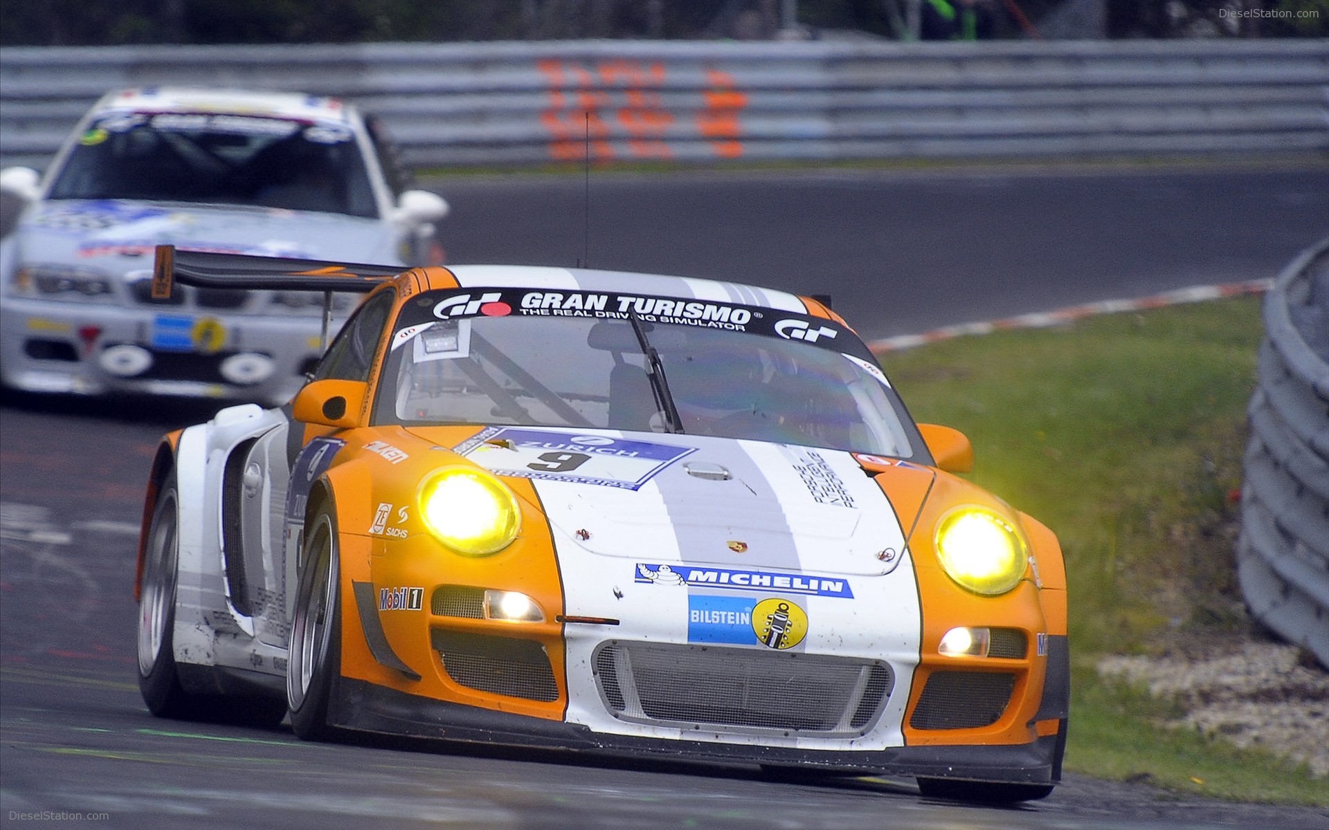 Porsche 911 GT3 R Hybrid at American Le Mans 2010 Porsche 911 GT3 R Hybrid at American Le Mans 2010