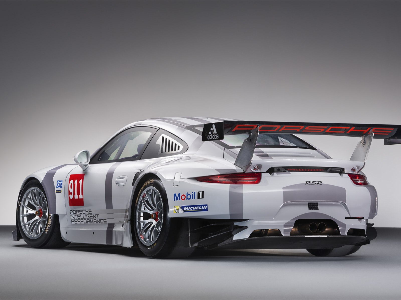Porsche 911 RSR 2014