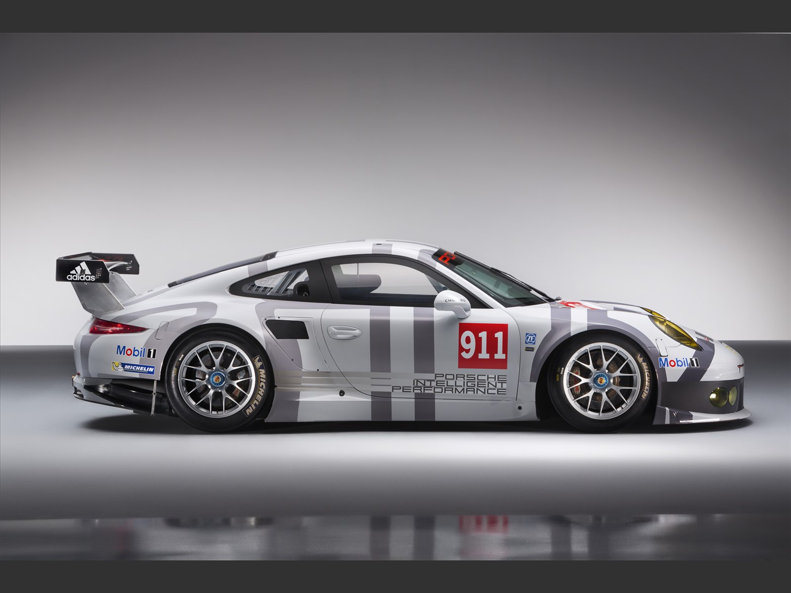Porsche 911 RSR 2014