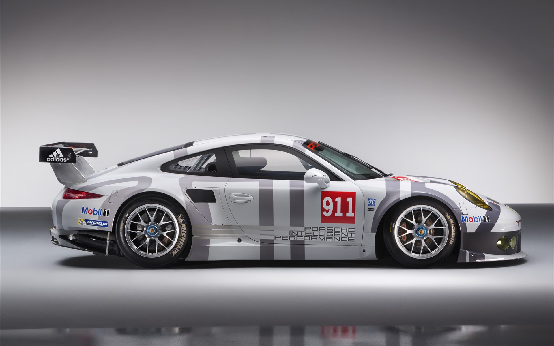 Porsche 911 RSR 2014