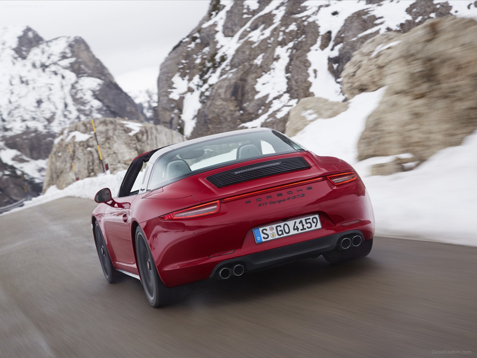 Porsche 911 Targa 4 GTS 2016