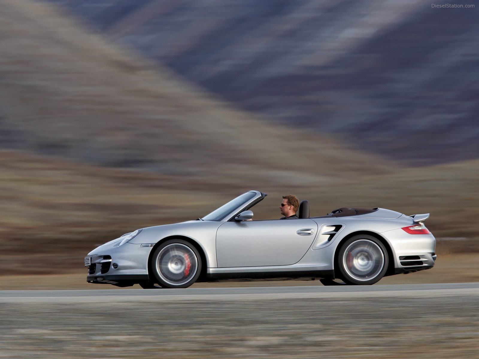 Porsche 911 Turbo Carbiolet (2008)