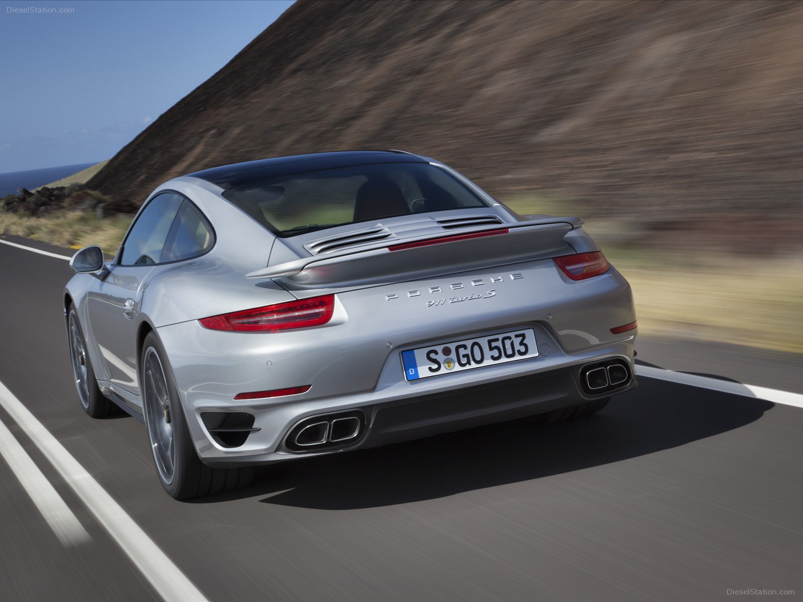 Porsche 911 Turbo S 2014