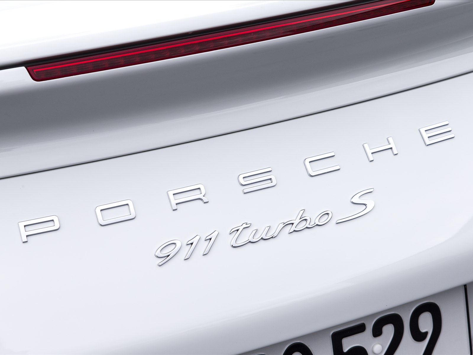 Porsche 911 Turbo S 2014