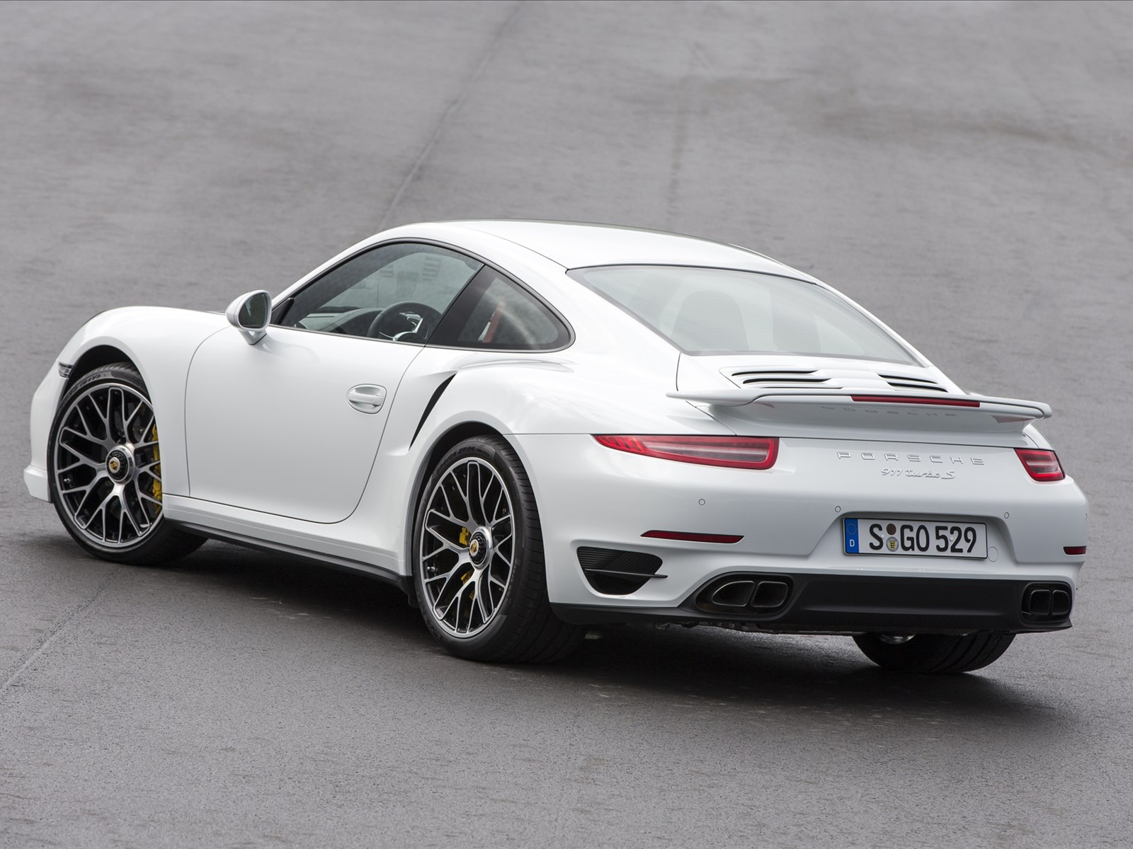 Porsche 911 Turbo S 2014