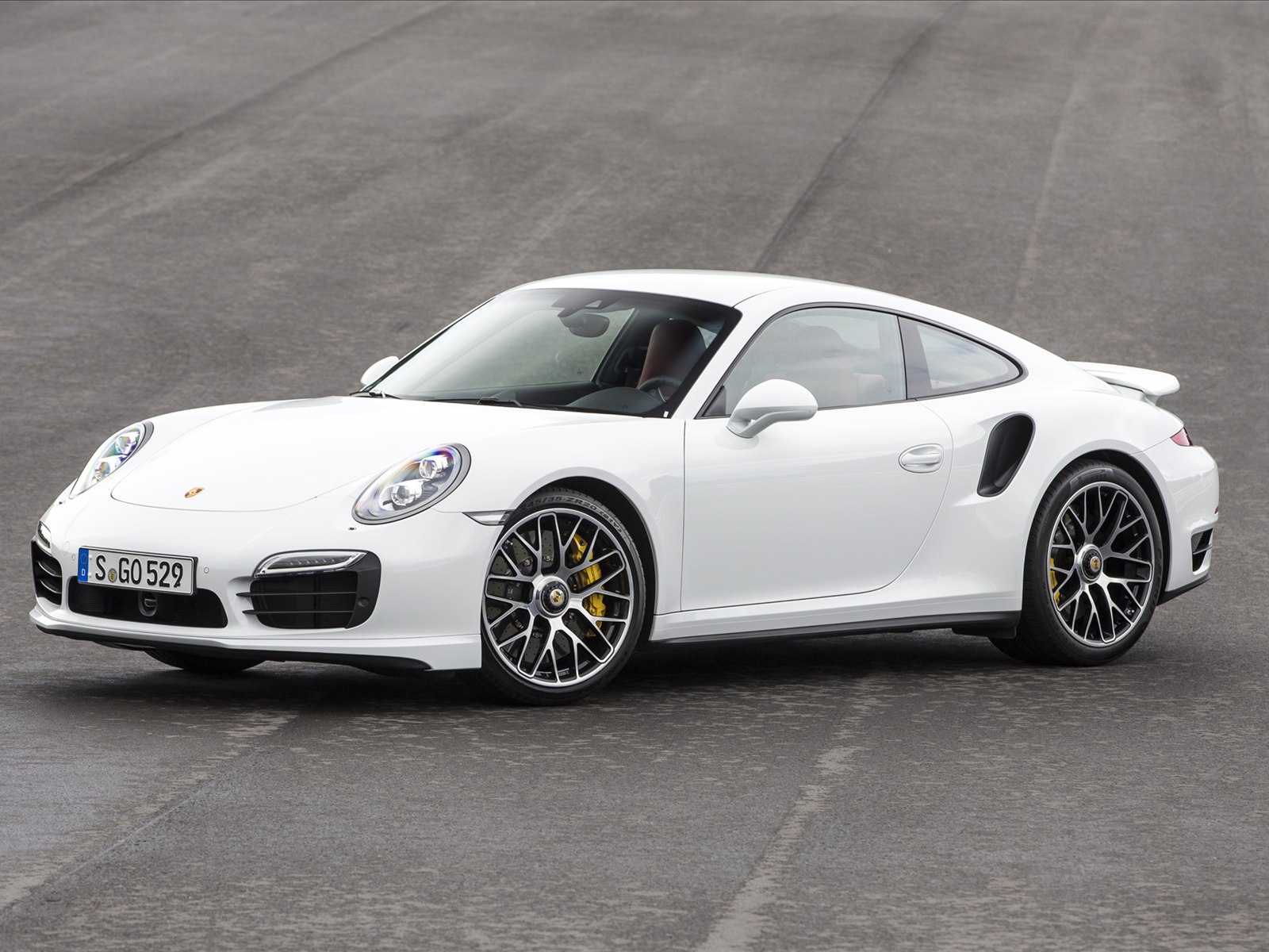 Porsche 911 Turbo S 2014