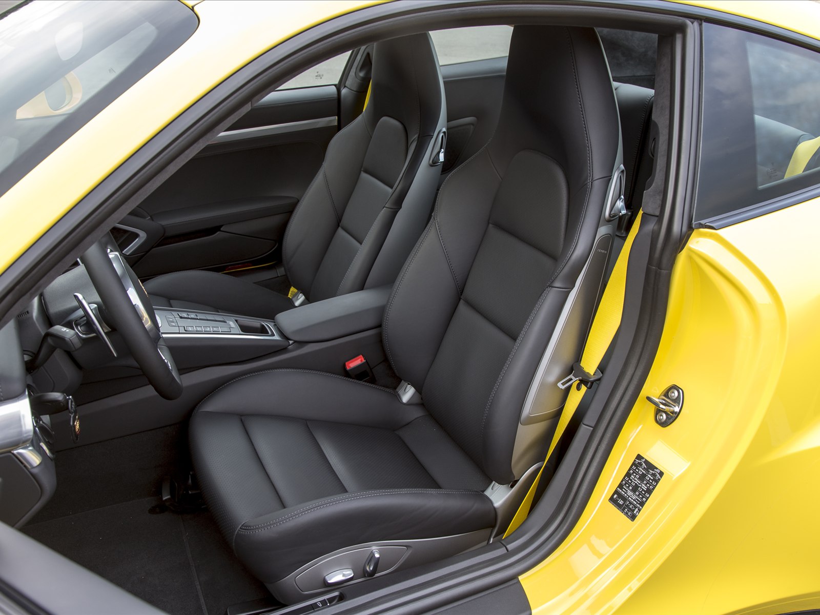 Porsche 911 Turbo S 2014