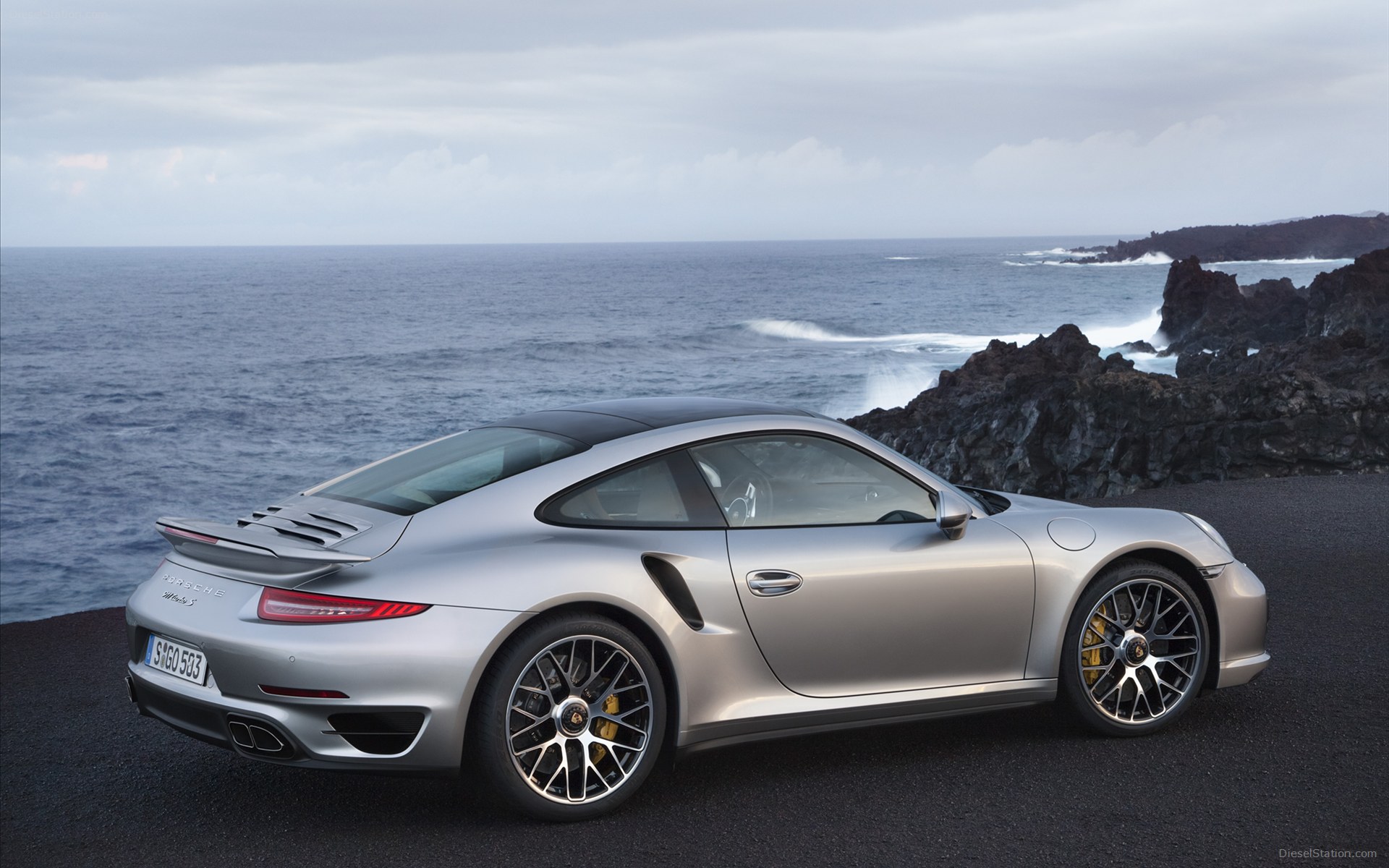 Porsche 911 Turbo S 2014