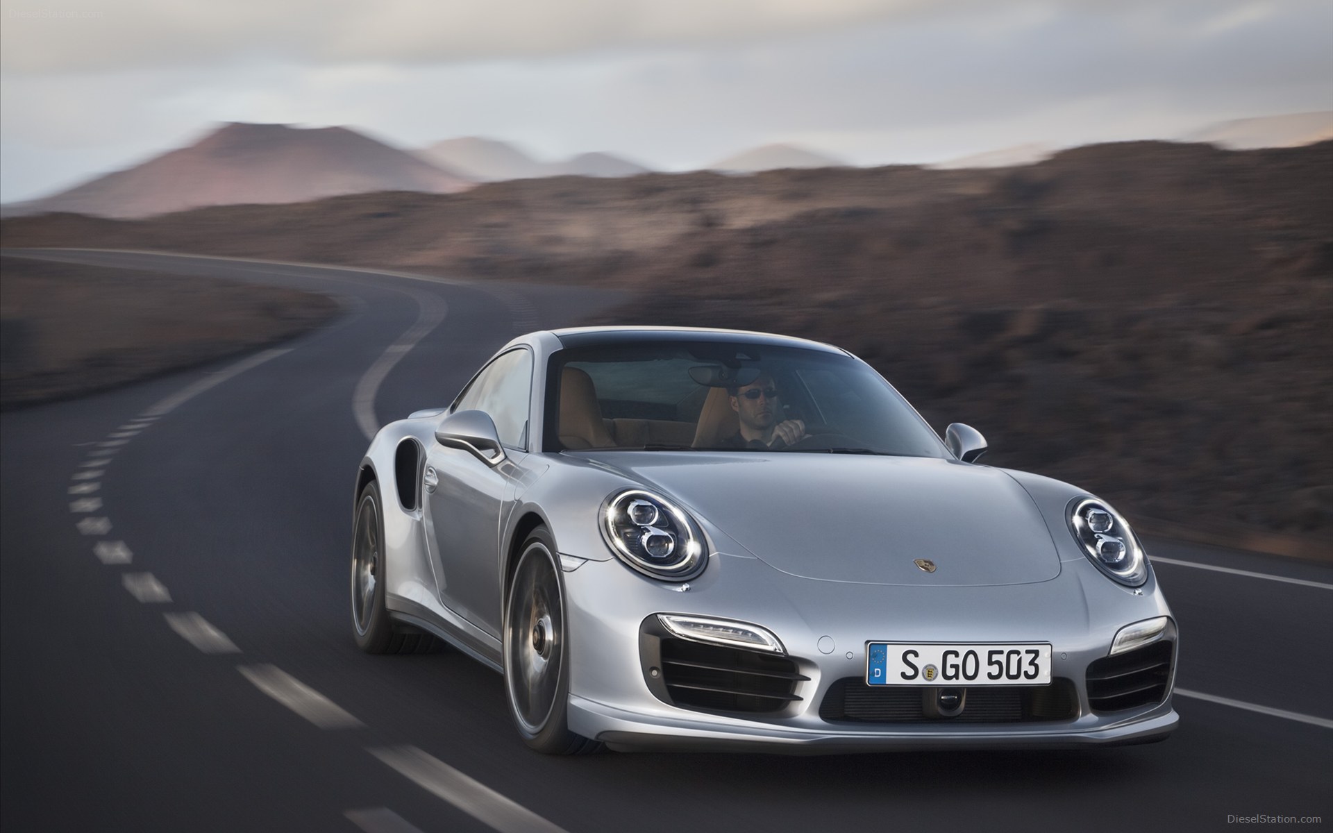 Porsche 911 Turbo S 2014