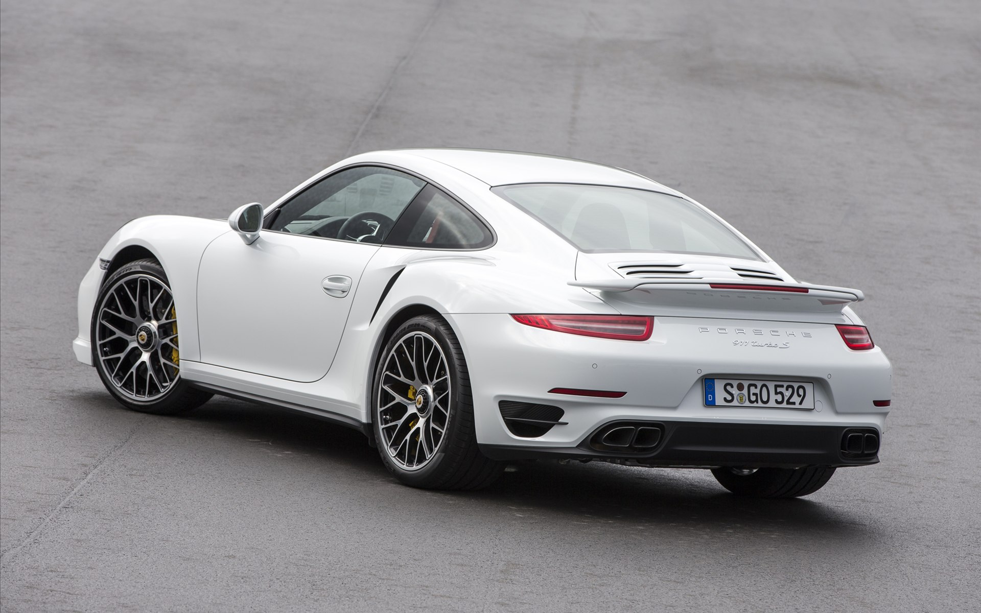 Porsche 911 Turbo S 2014