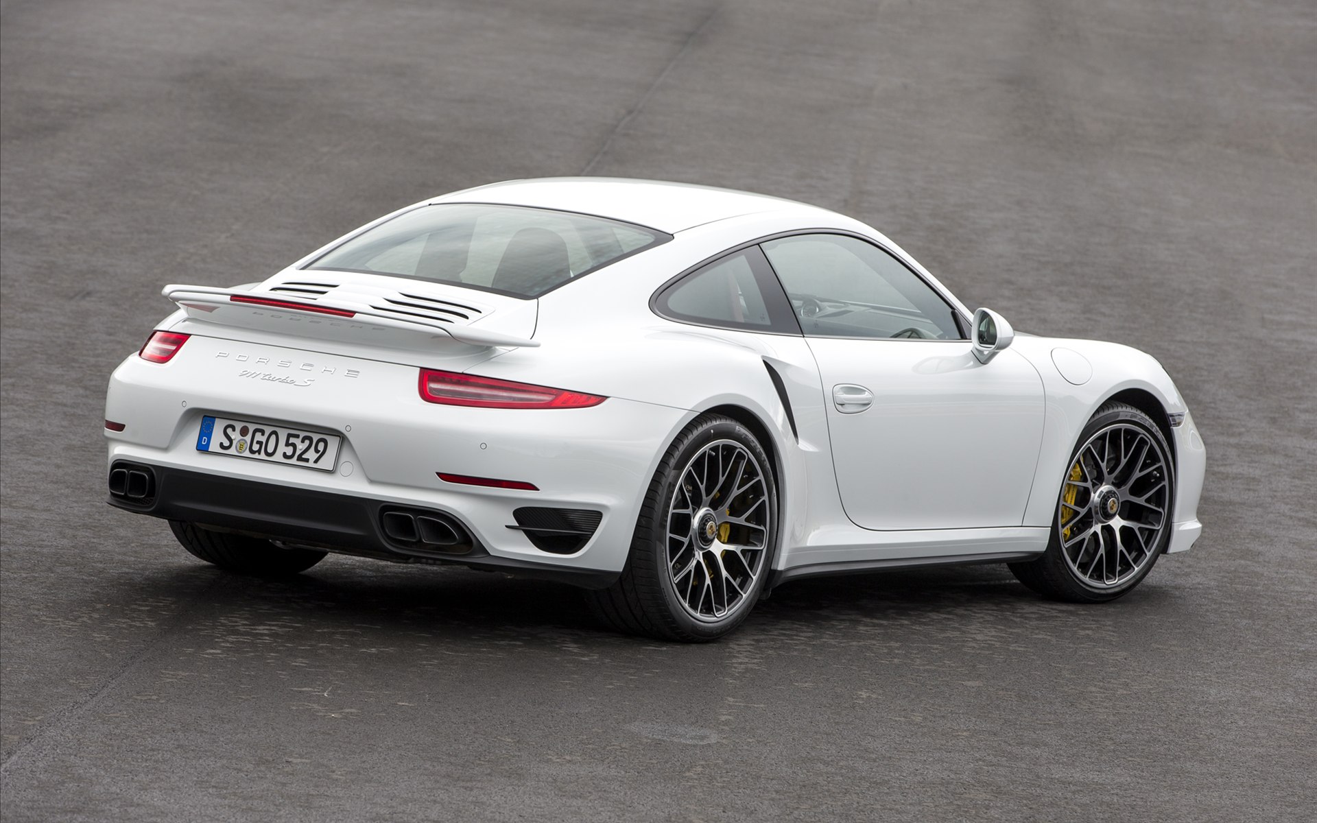 Porsche 911 Turbo S 2014
