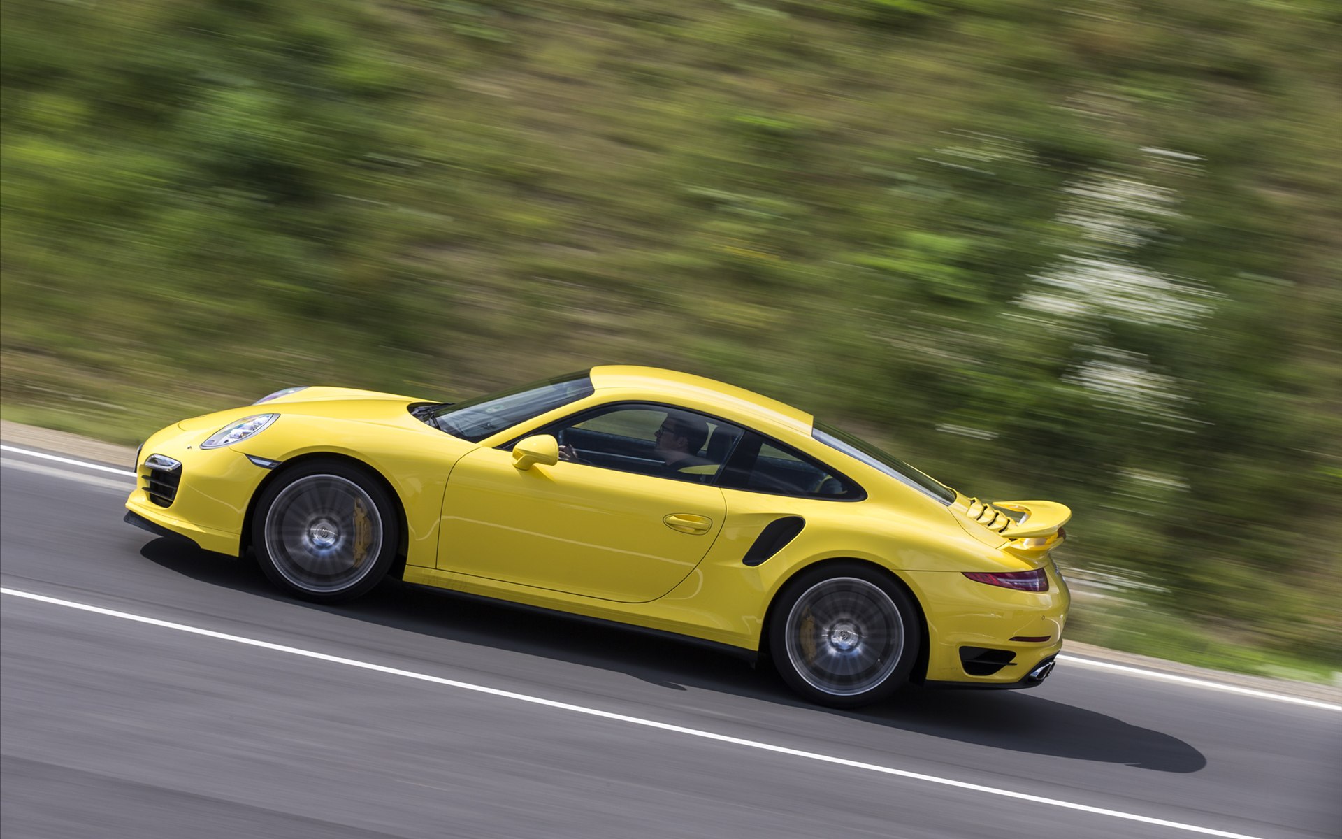 Porsche 911 Turbo S 2014