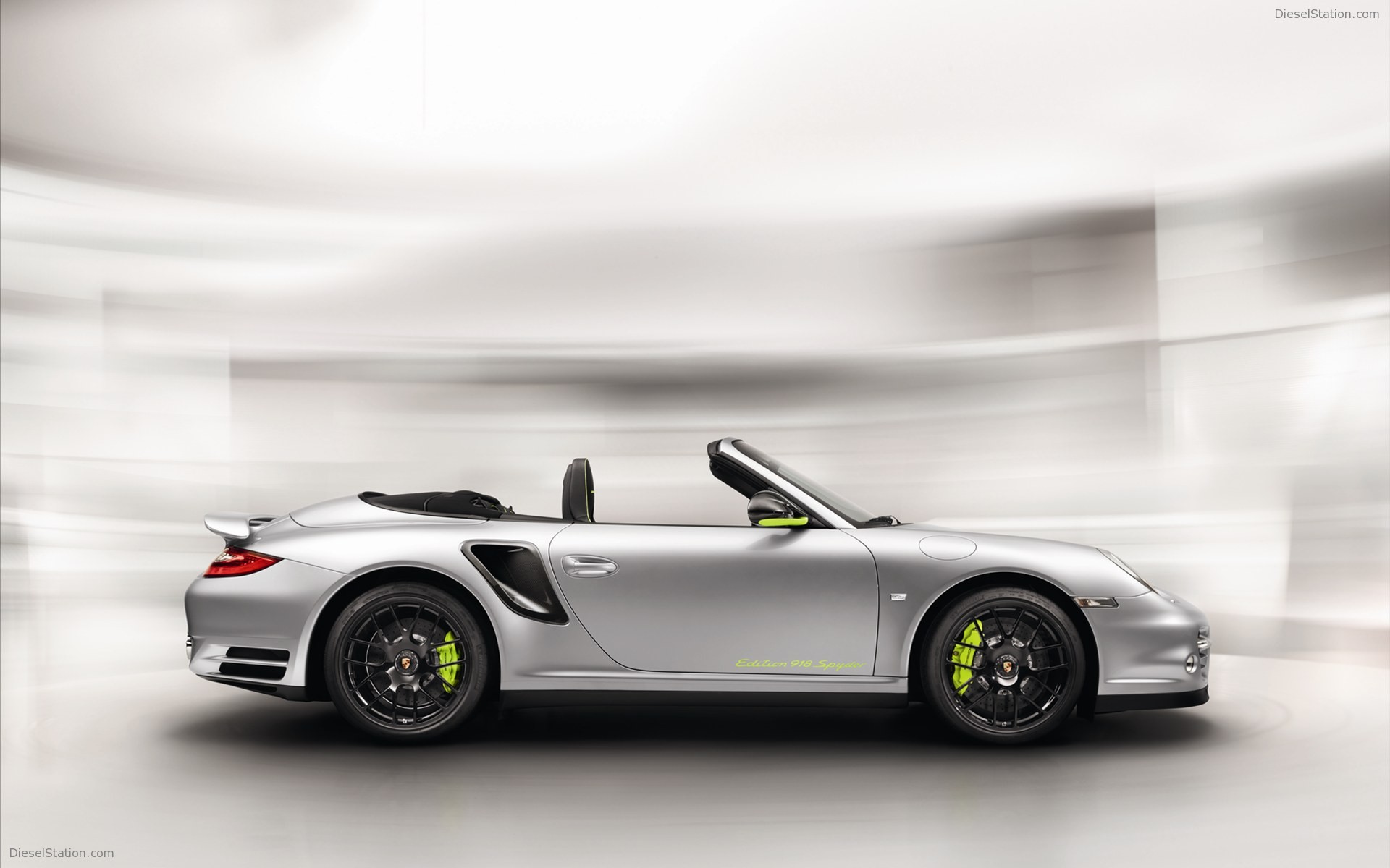Porsche 911 Turbo S Edition 918 Spyder 2011 Porsche 911 Turbo S Edition 918 Spyder 2011
