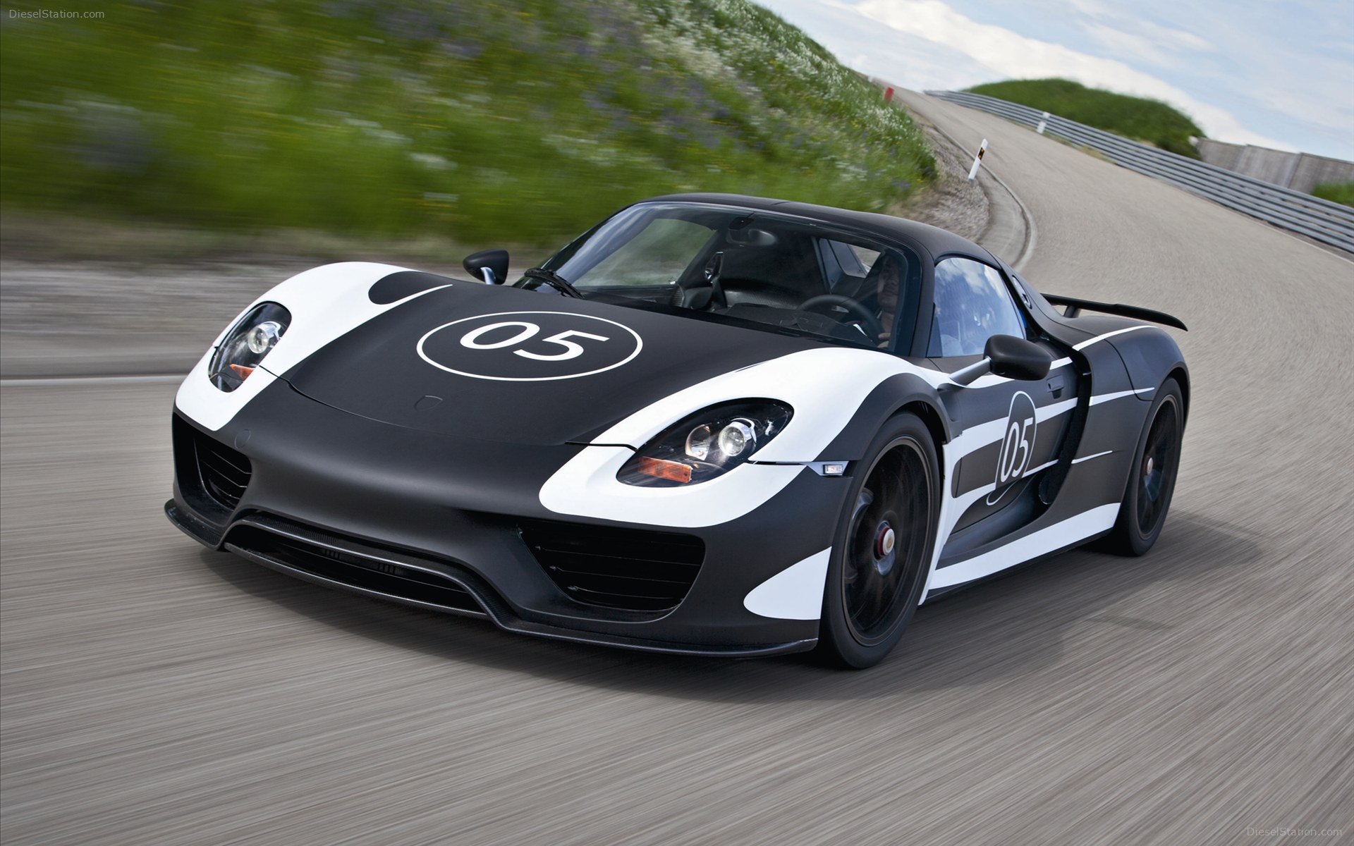 Porsche 918 Spyder 2013