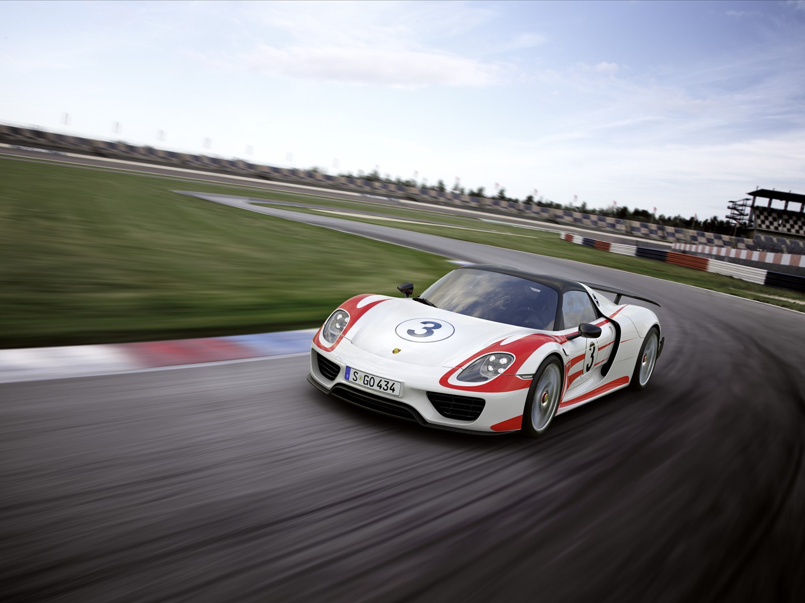 Porsche 918 Spyder 2015