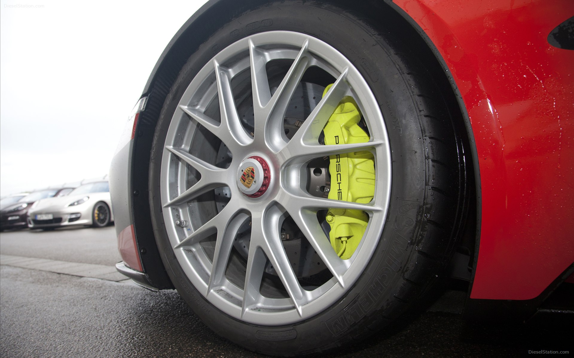 Porsche 918 Spyder 2015