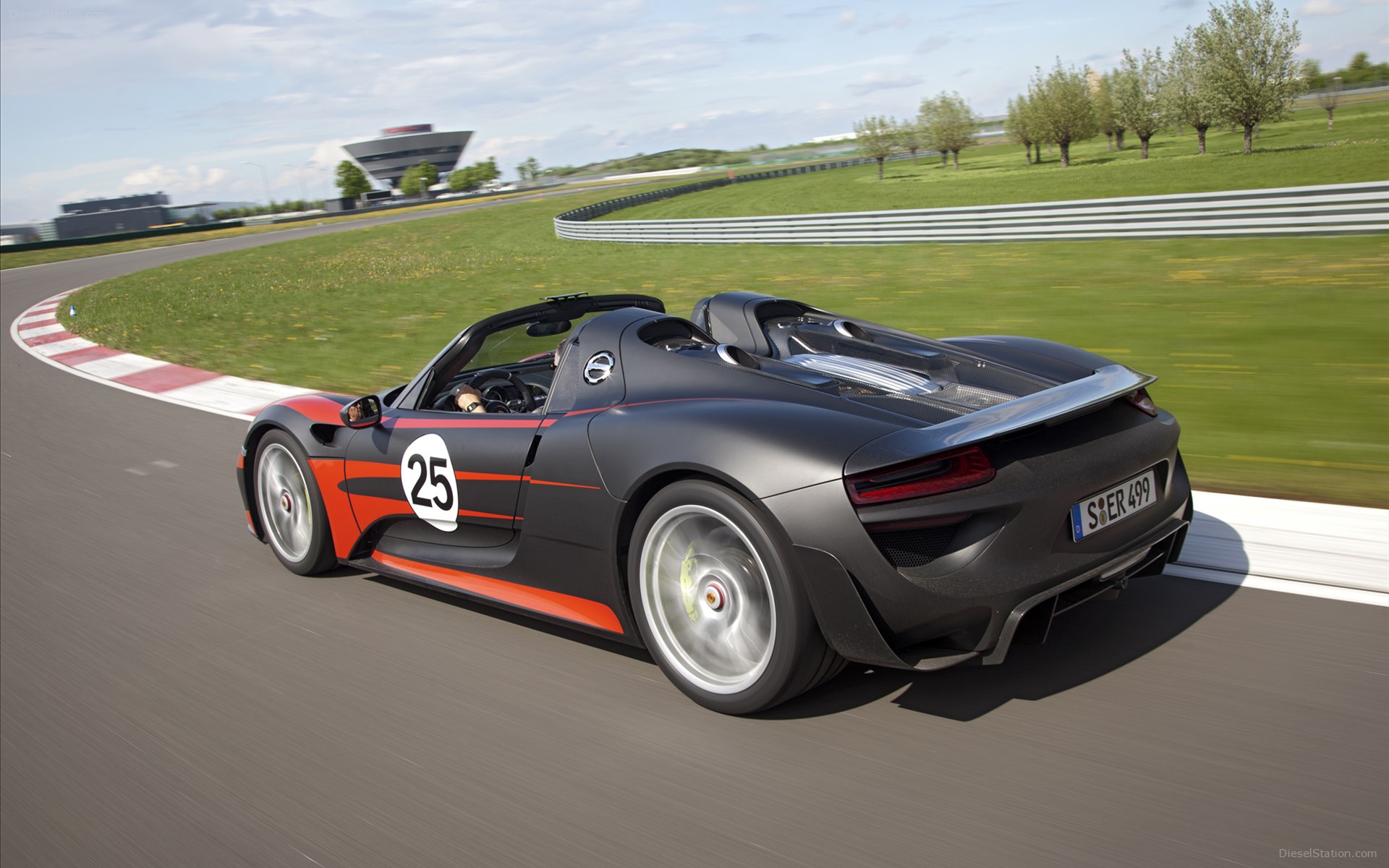 Porsche 918 Spyder 2015