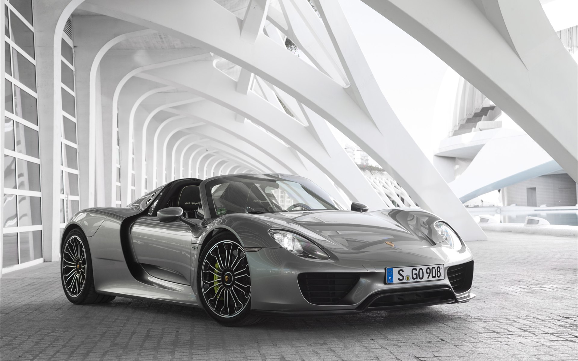 Porsche 918 Spyder 2015