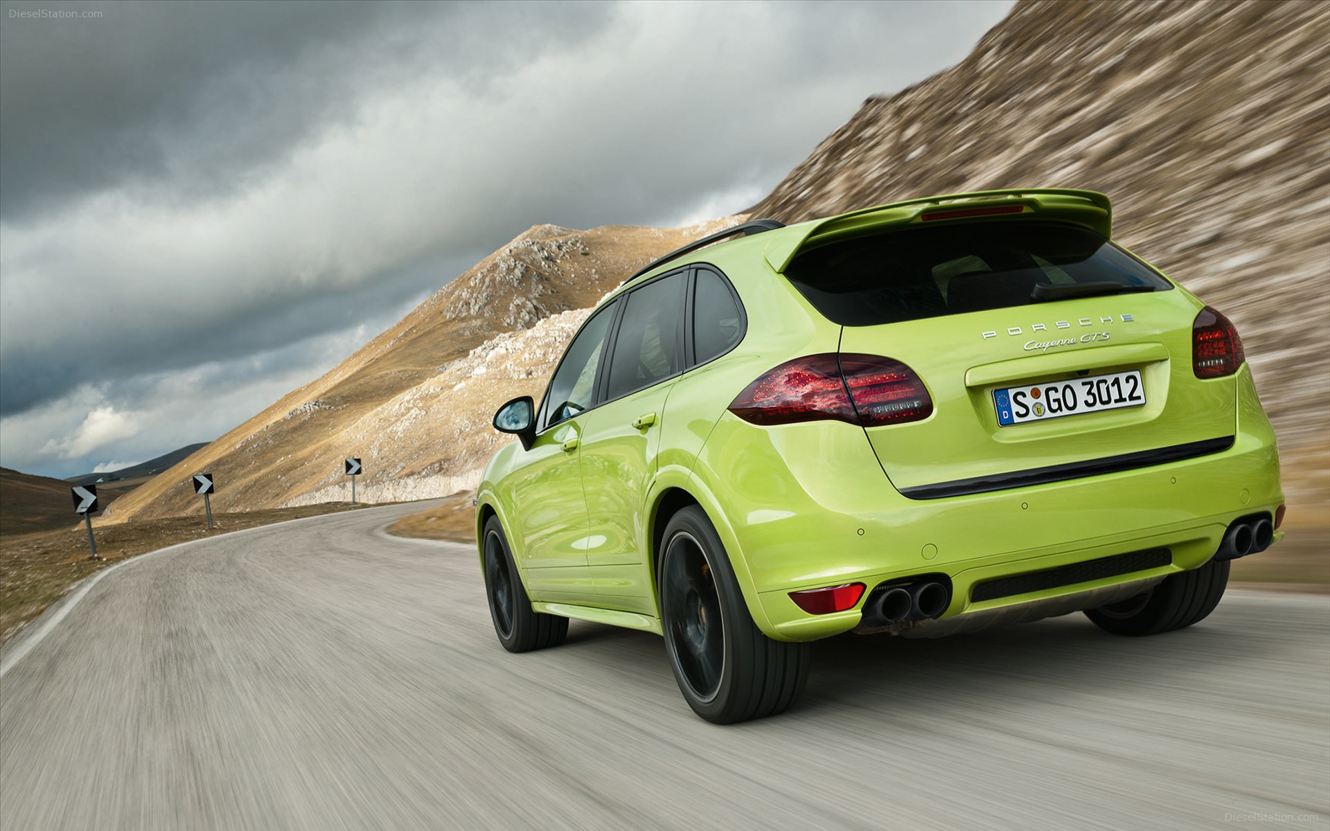 Porsche Cayenne GTS 2013
