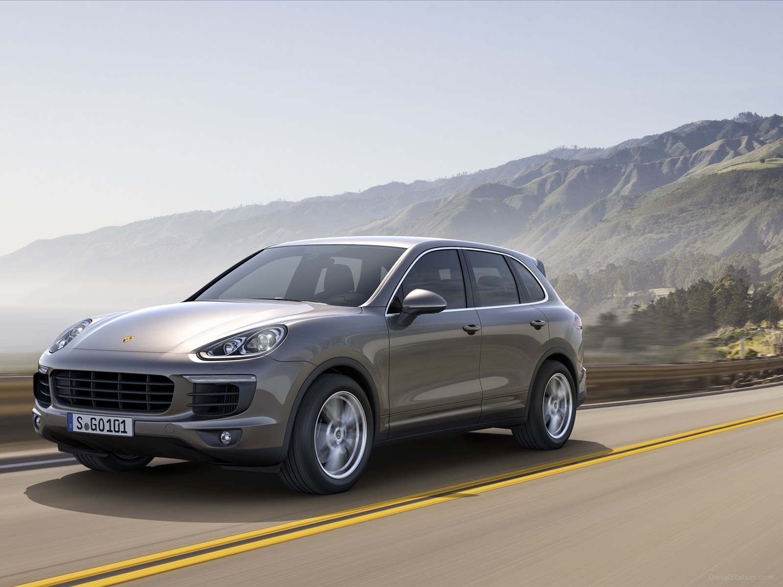 Porsche Cayenne GTS 2015