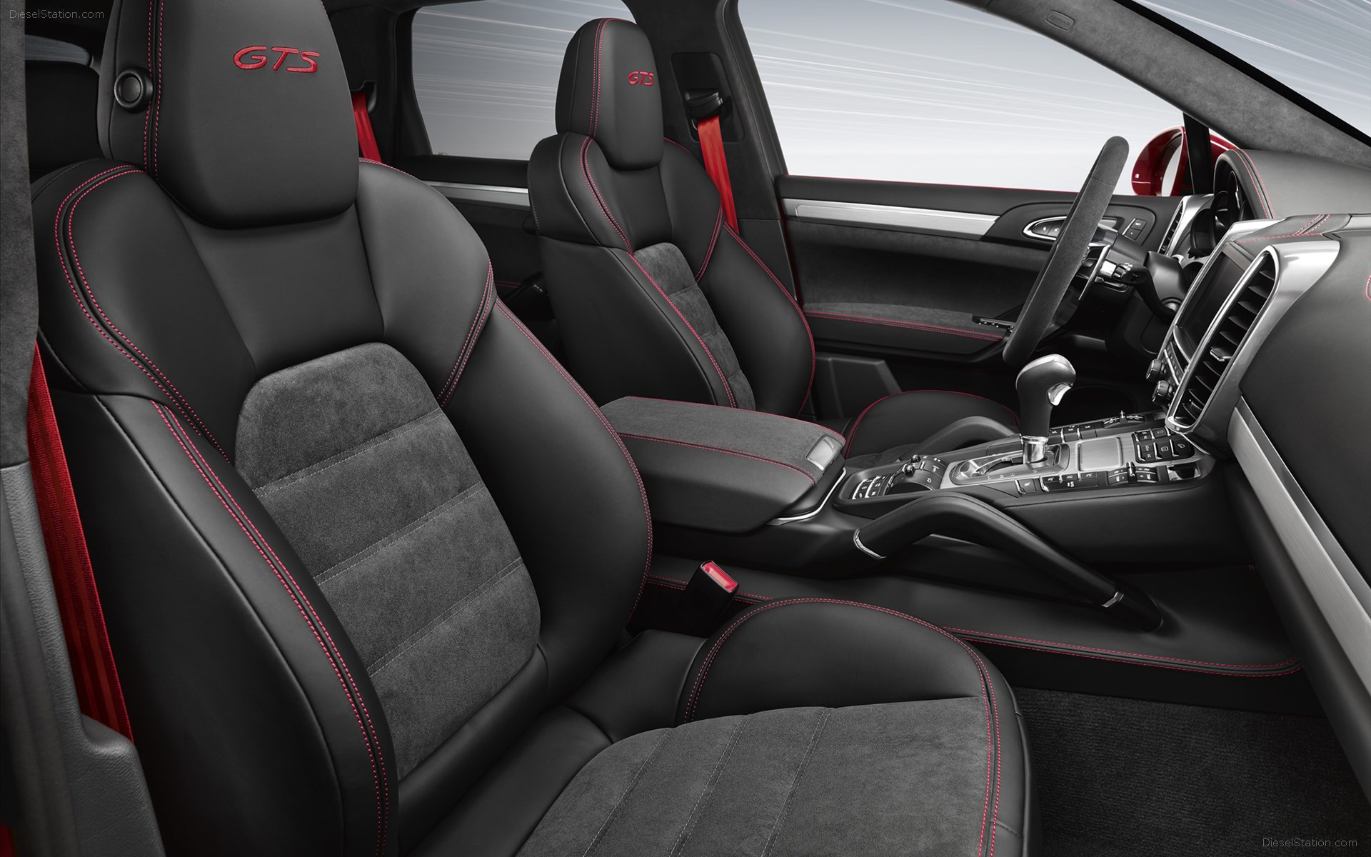 Porsche Cayenne GTS 2015